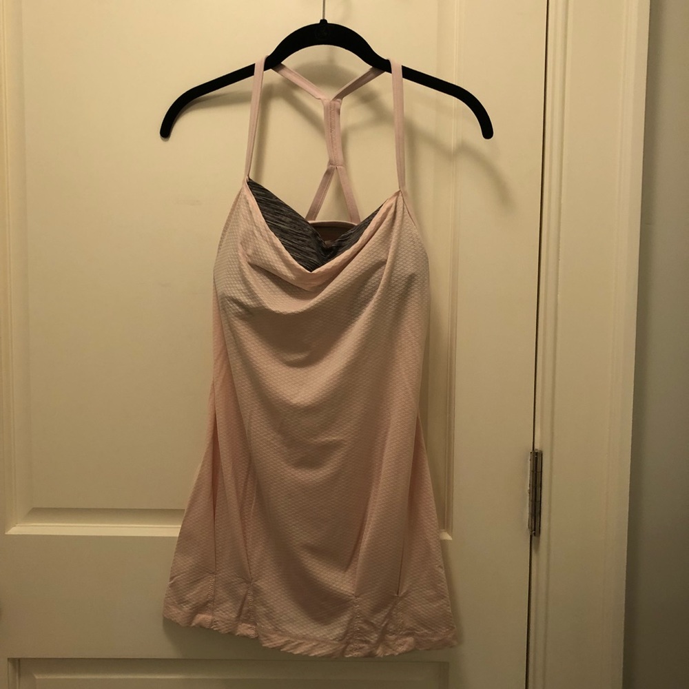 Lululemon top